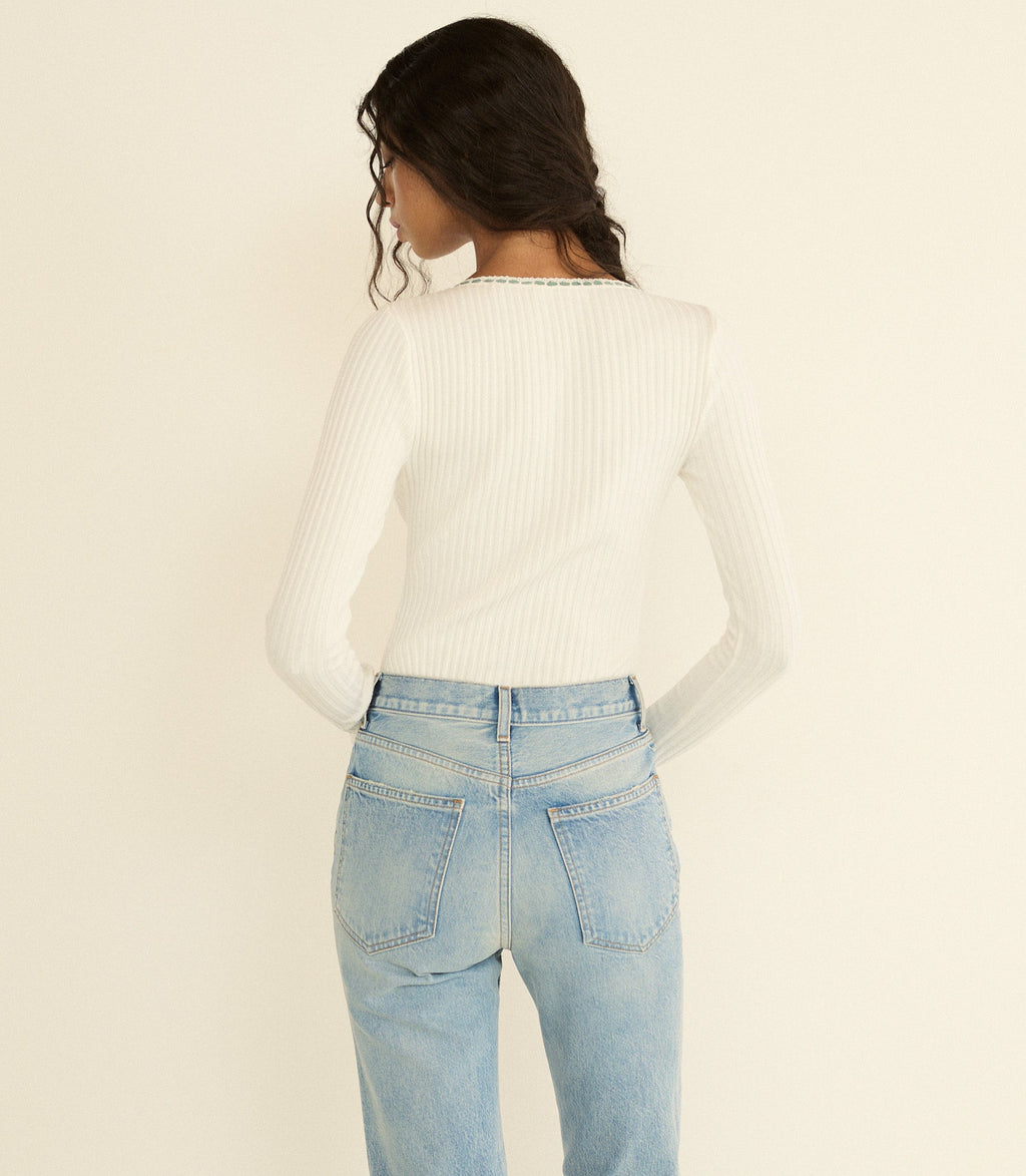 LIDIE TEE -- SALT WITH CLOUD BLUE RIBBON