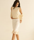 LOUDEN CASHMERE CABLE TOP -- DOGWOOD