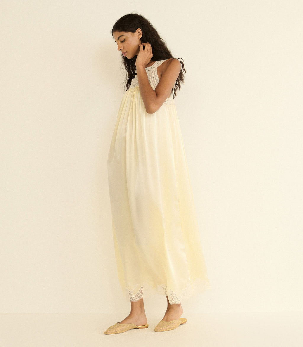 LUCIANE DRESS -- VANILLA
