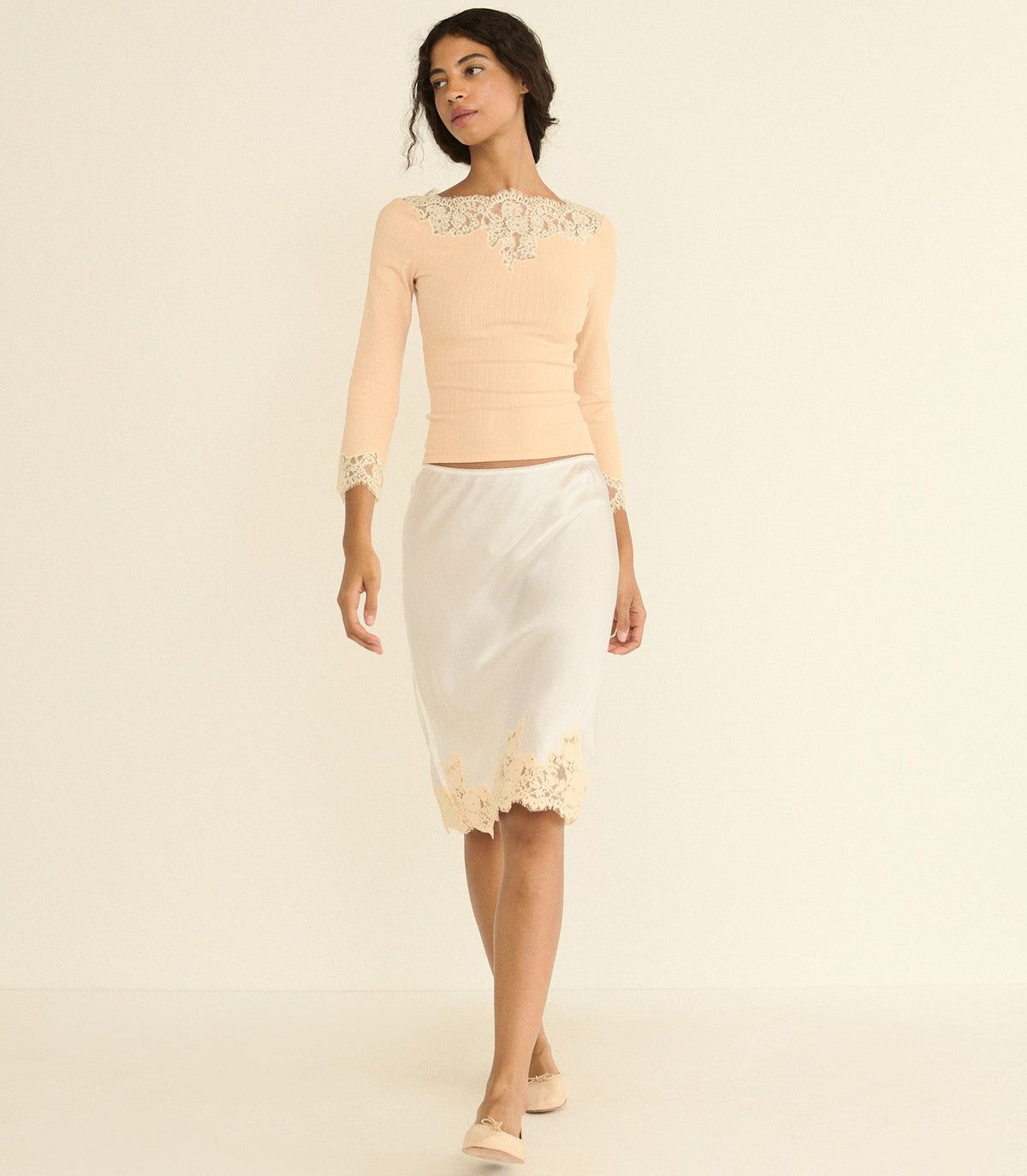 RIANA TEE -- LIGHT PEACH SORBET